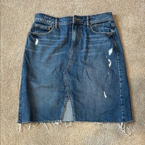 Loft size 2 distressed jeans skirt